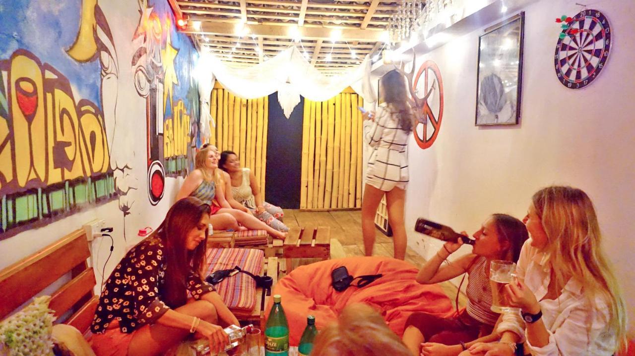 Boho Garden Guest House มิริสซา ภายนอก รูปภาพ